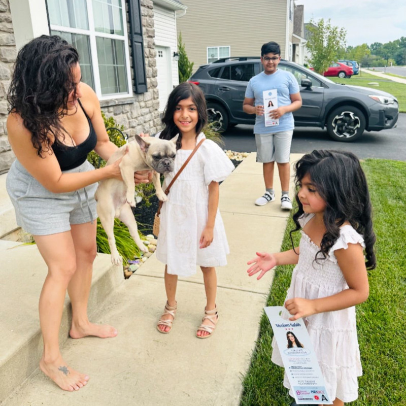 Meriam Sabih speaking with community members in the Lehigh Valley